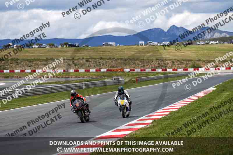 cadwell no limits trackday;cadwell park;cadwell park photographs;cadwell trackday photographs;enduro digital images;event digital images;eventdigitalimages;navarra;no limits trackdays;peter wileman photography;racing digital images;trackday digital images;trackday photos